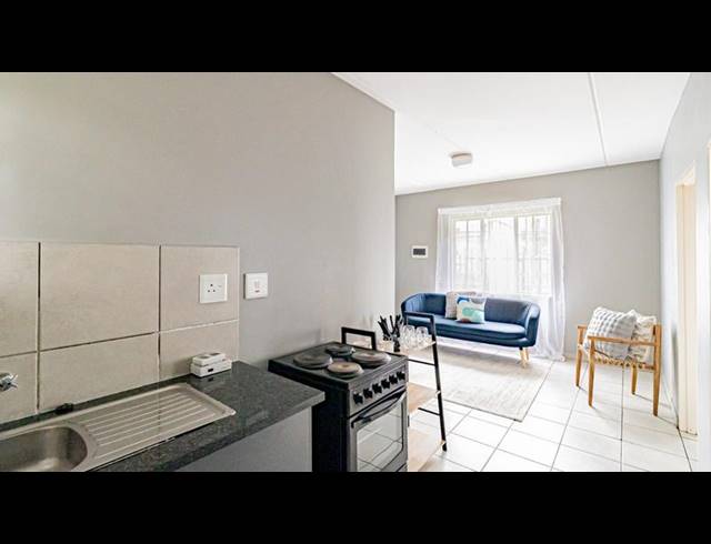 2 BEDROOM APARTMENT FOR SALE IN FLEURHOF